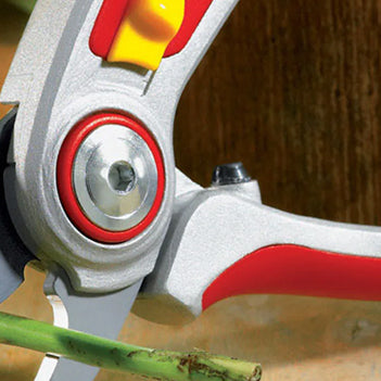 What are the differences between loppers and secateurs?