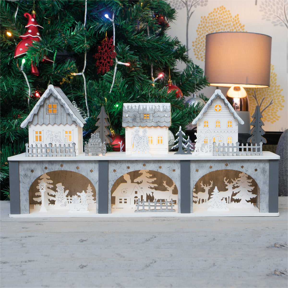 Battery Powered Wooden Light Up Festive Scene - White and Grey_Indoor Christmas Decorations