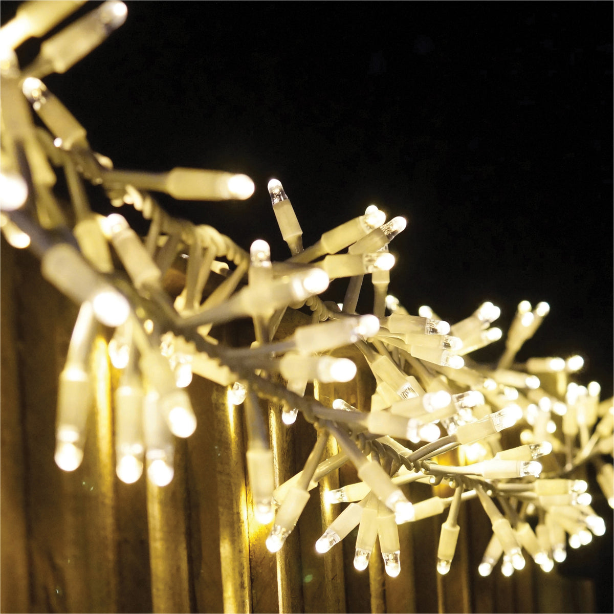 Eagle Connect LED Cluster Lights White Rubber