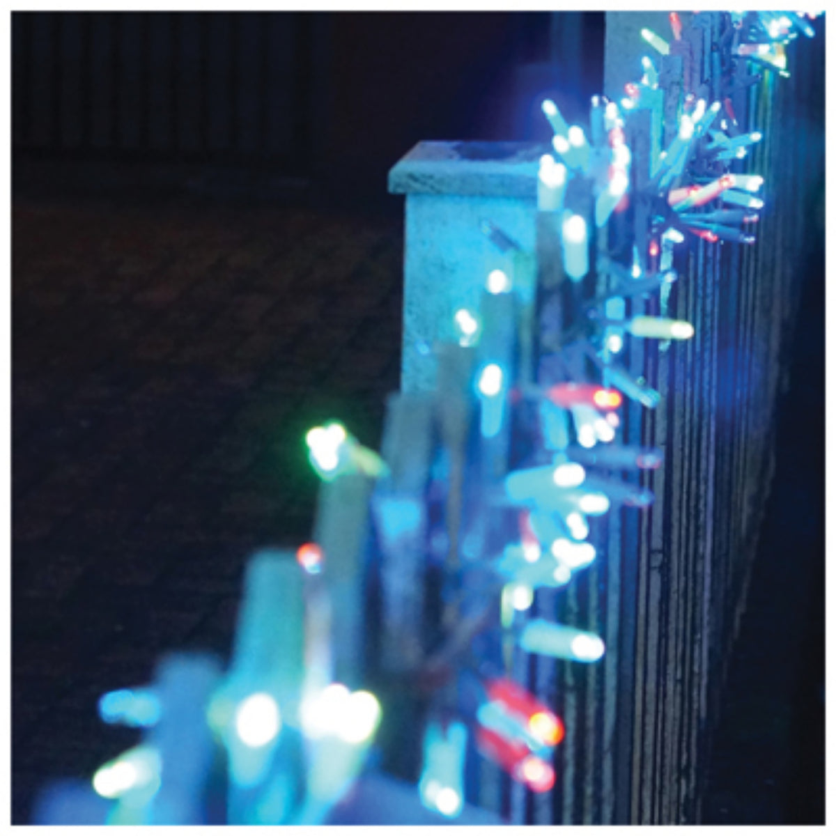 Eagle Connect RGB LED Cluster Lights With Rubber Cable