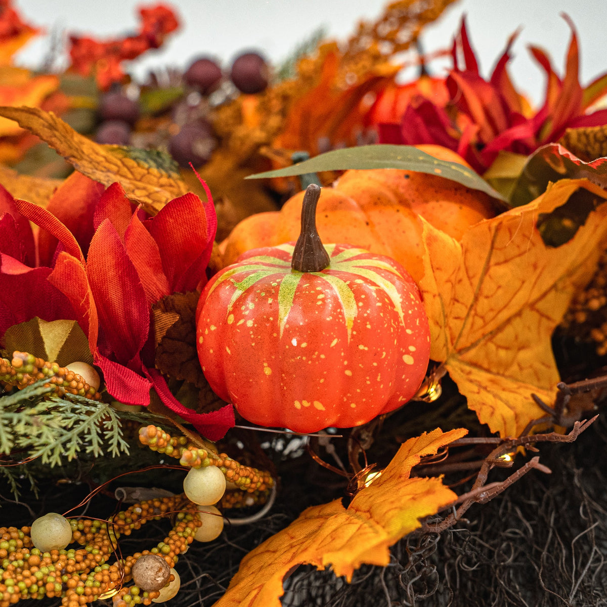 Golden Harvest wreath detail 1 - autumn leaves and foliage