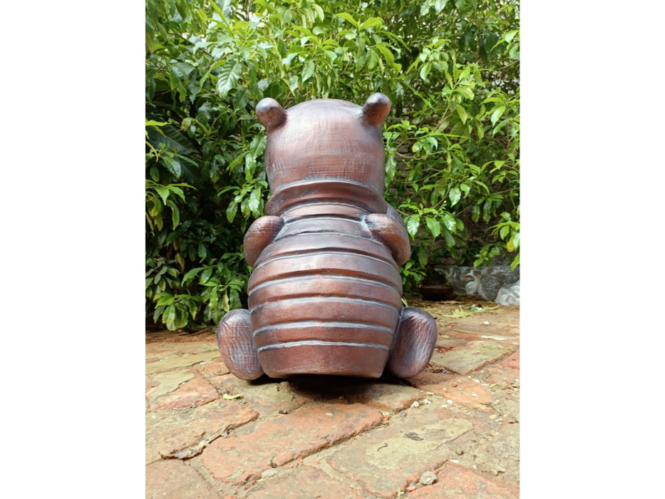 Winnie-the-Pooh Garden Sculpture - Large