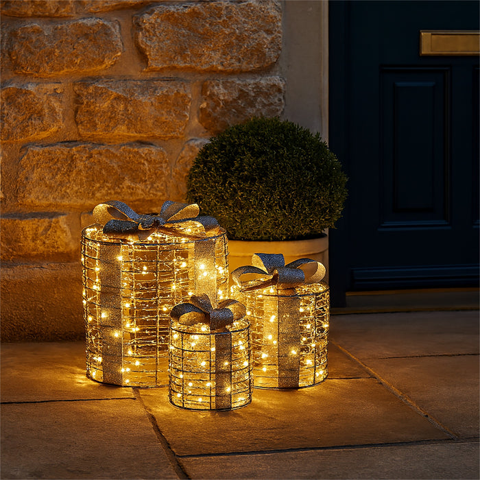Xmas Haus Set of 3 Outdoor Festive Giftbox Decorations