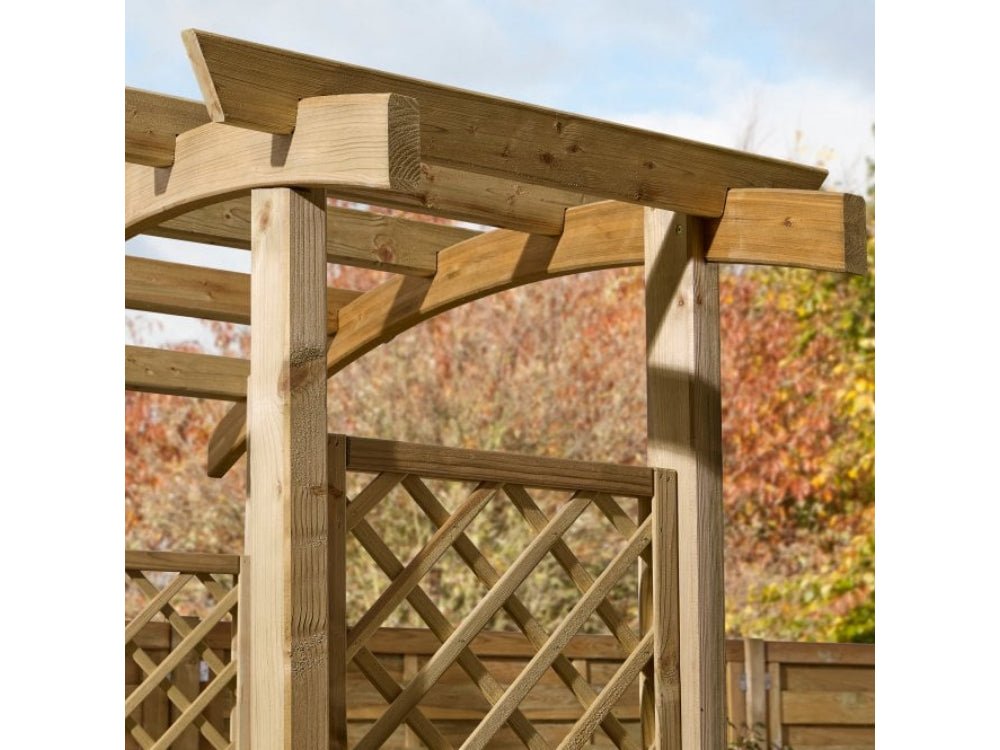 Charlbury Arch_