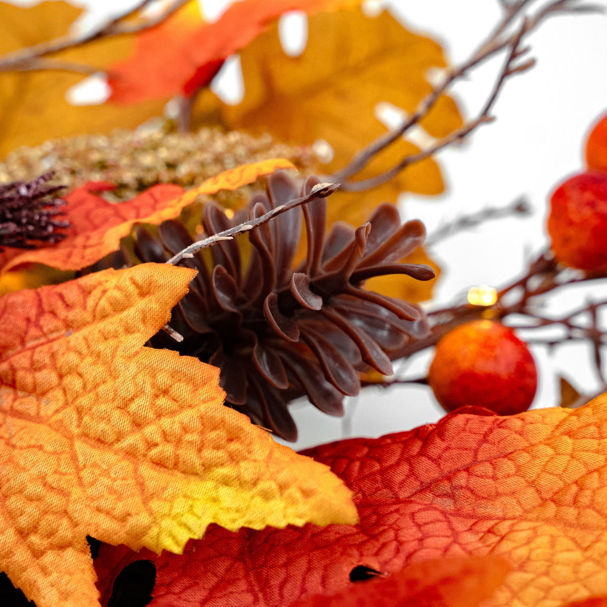 Autumn Maple 6ft x 10" Garland with 150 Warm White LED Microbulbs and 8 Functions - Battery Operated_Garden Decorations
