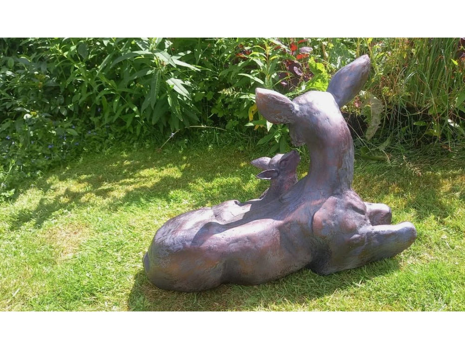 Large Doe and Baby Fawn Garden Sculpture Deer Ornament_Garden Ornaments