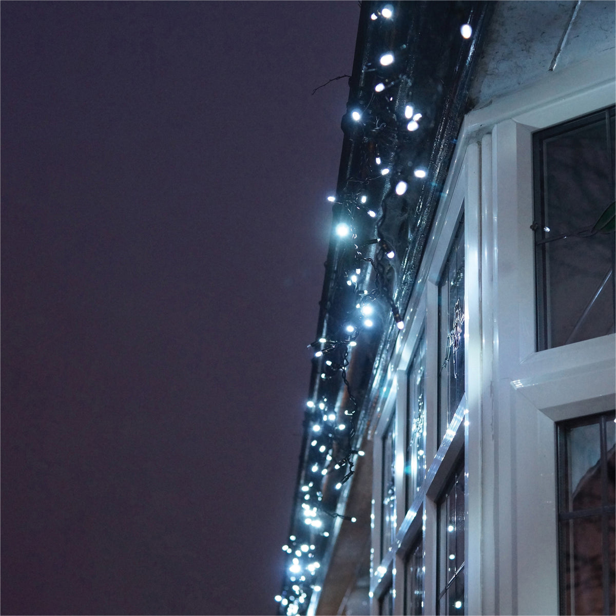 Eagle Connect Icicle Lights Black Rubber With 60/40/20cm Drop with 10% C/W Twinkle