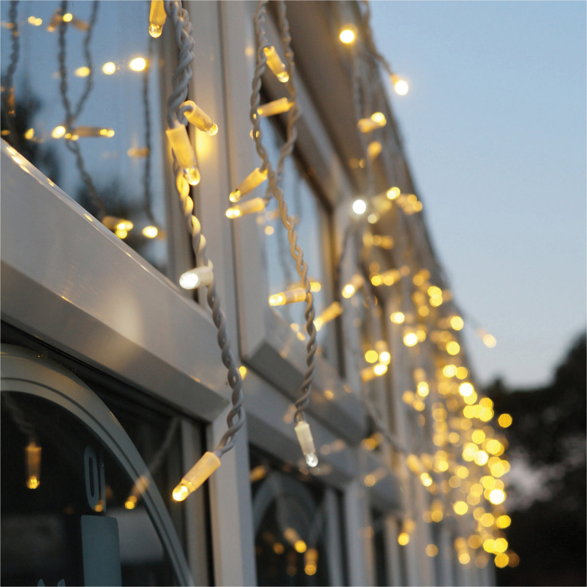 Eagle Connect Icicle Lights White Rubber With 60/40/20cm Drop with 10% C/W Twinkle