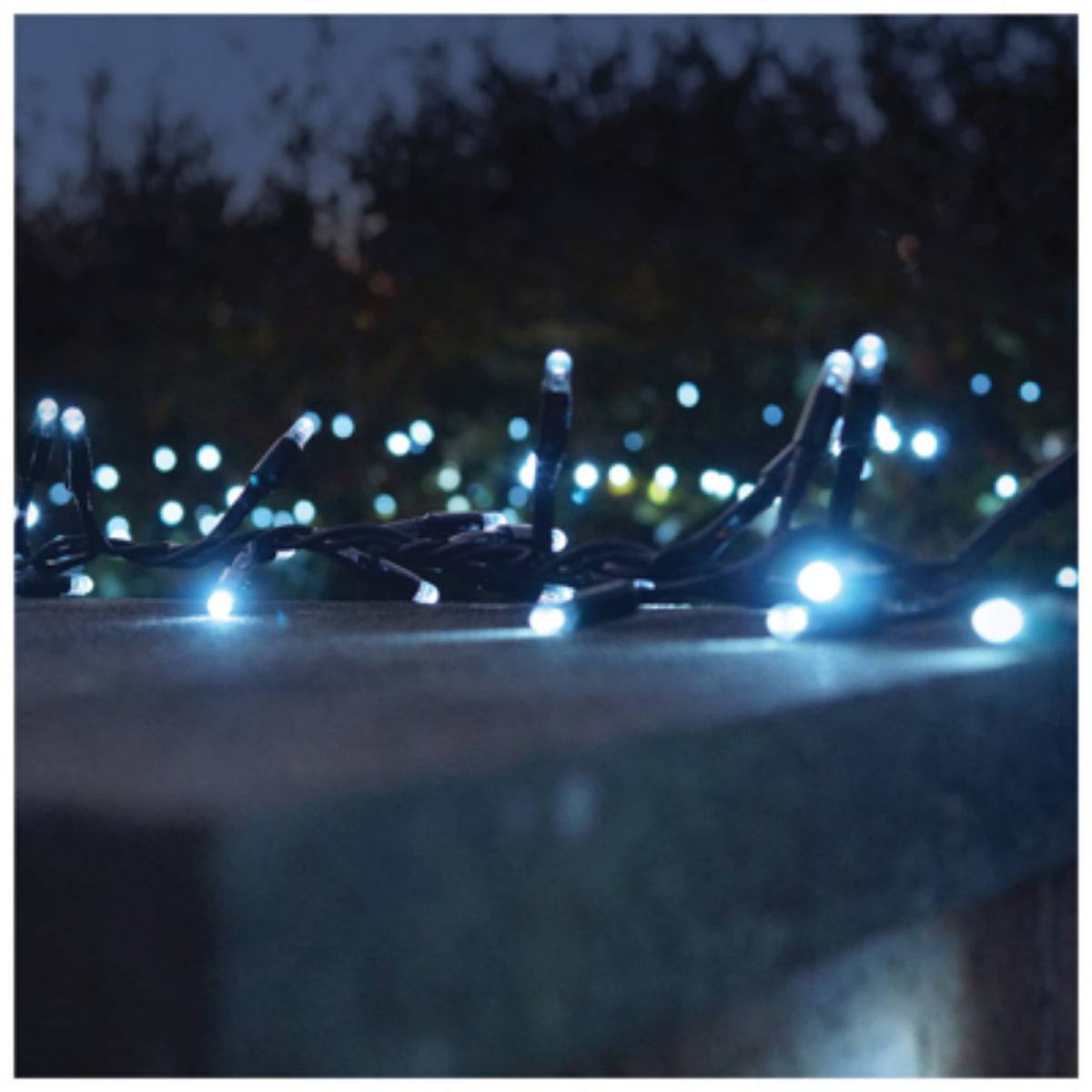 Eagle Connect LED Cluster Lights Black Rubber_Cluster Lights