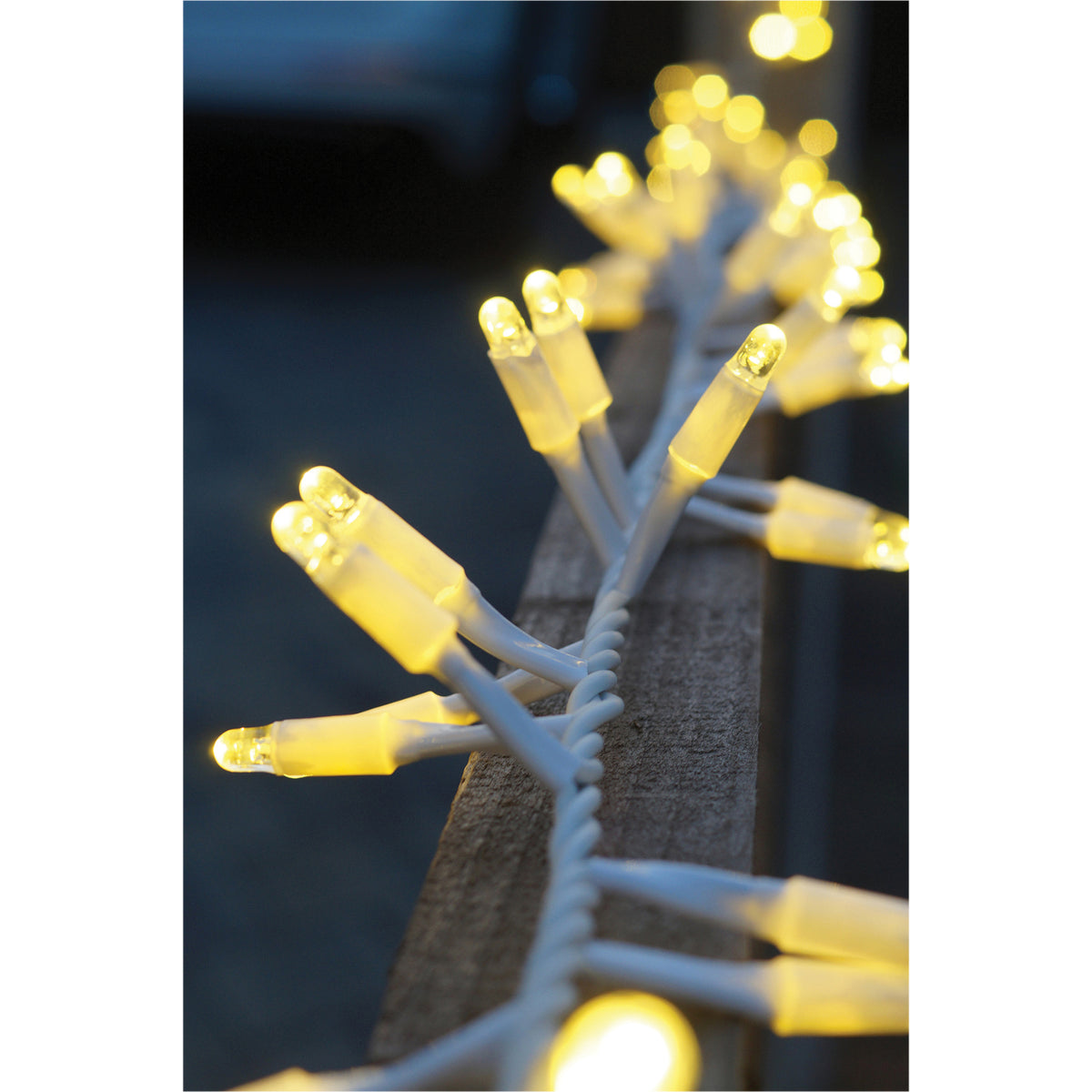 Eagle Connect LED Cluster Lights White Rubber