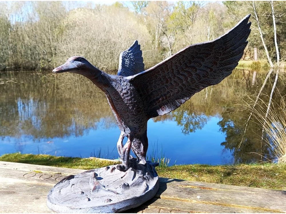 Flying Duck Sculpture – Aluminium in an aged Bronze Finish_Garden Ornaments