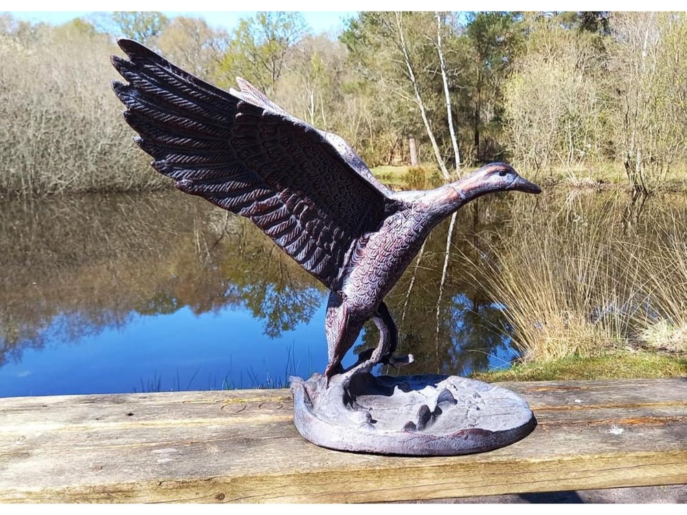 Flying Duck Sculpture – Aluminium in an aged Bronze Finish_Garden Ornaments