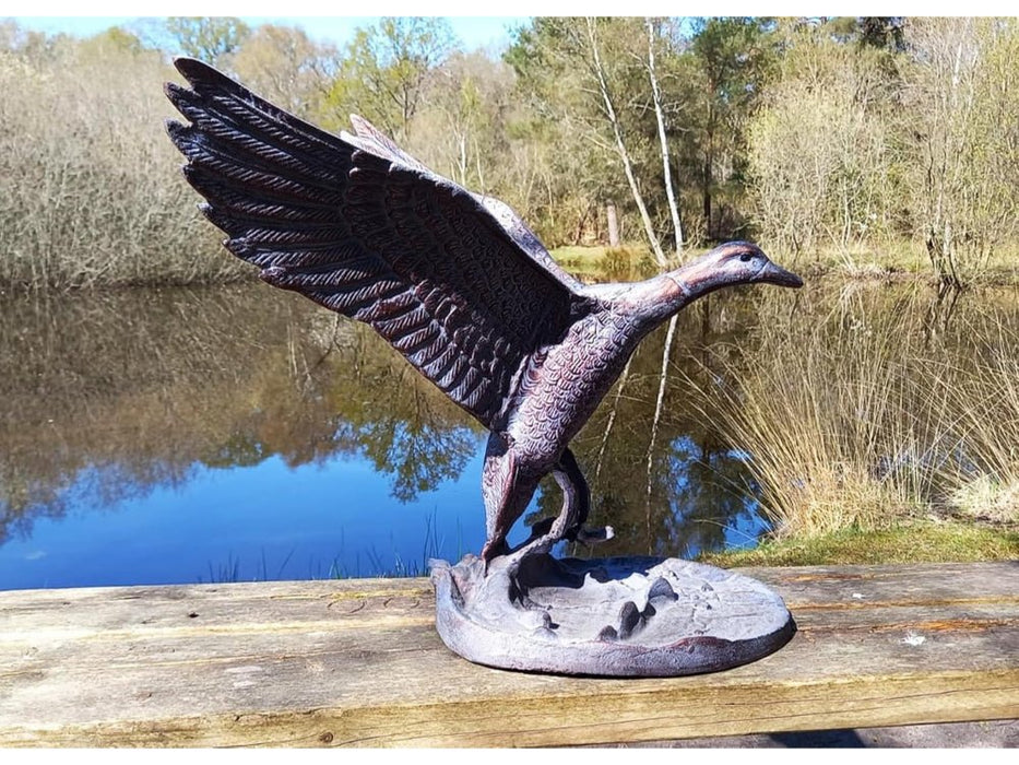 Flying Duck Sculpture – Aluminium in an aged Bronze Finish_Garden Ornaments