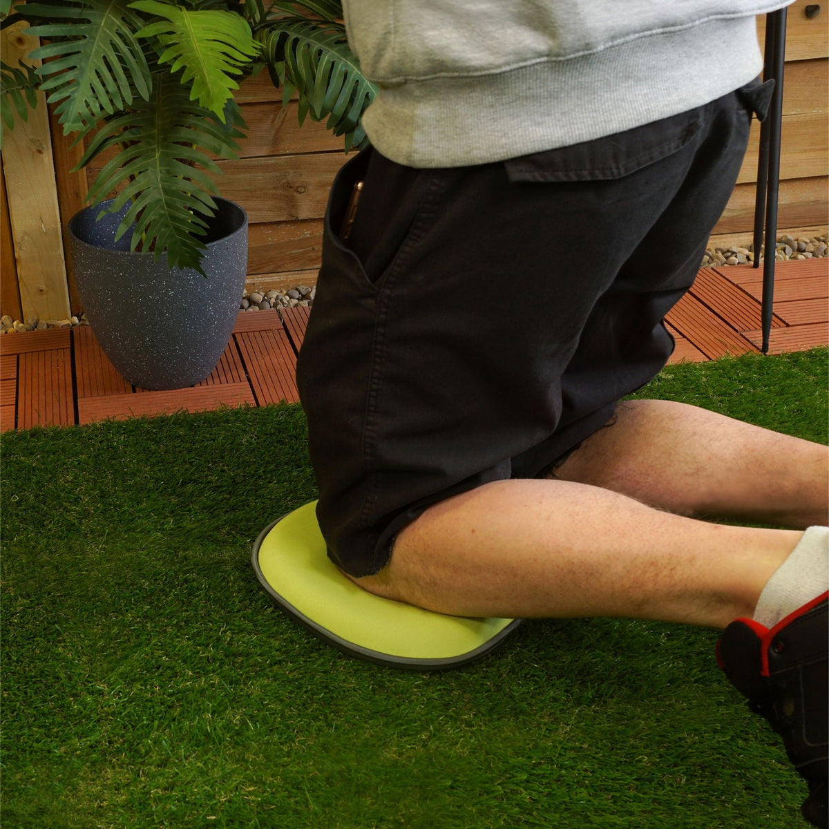 St Helens Home and Garden Memory Foam Garden Kneeler_Garden Kneelers