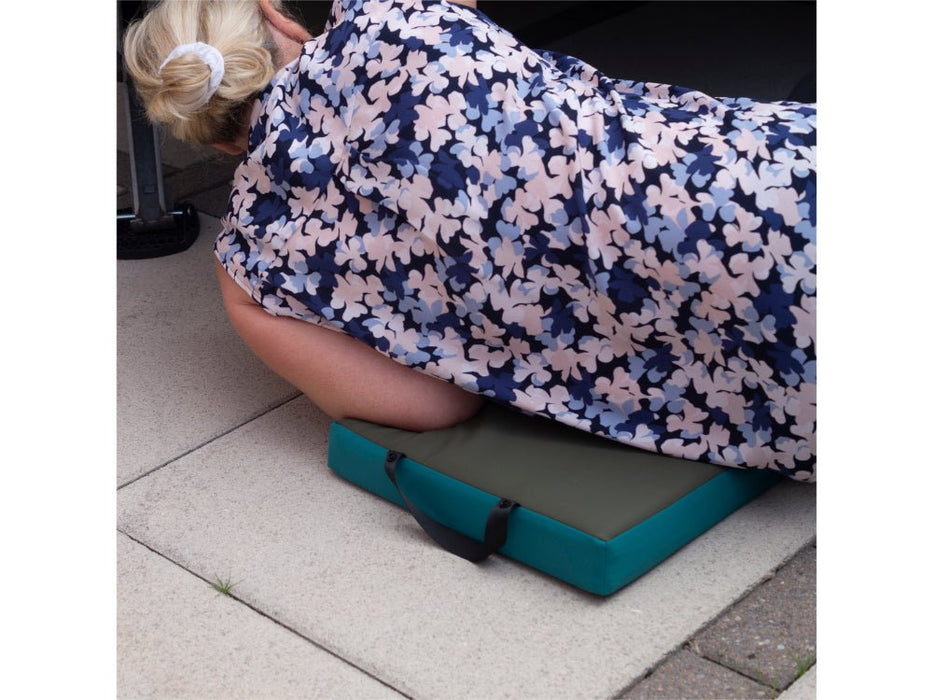 St Helens Home and Garden Memory Foam Folding Kneeler Cushion_Garden Kneelers