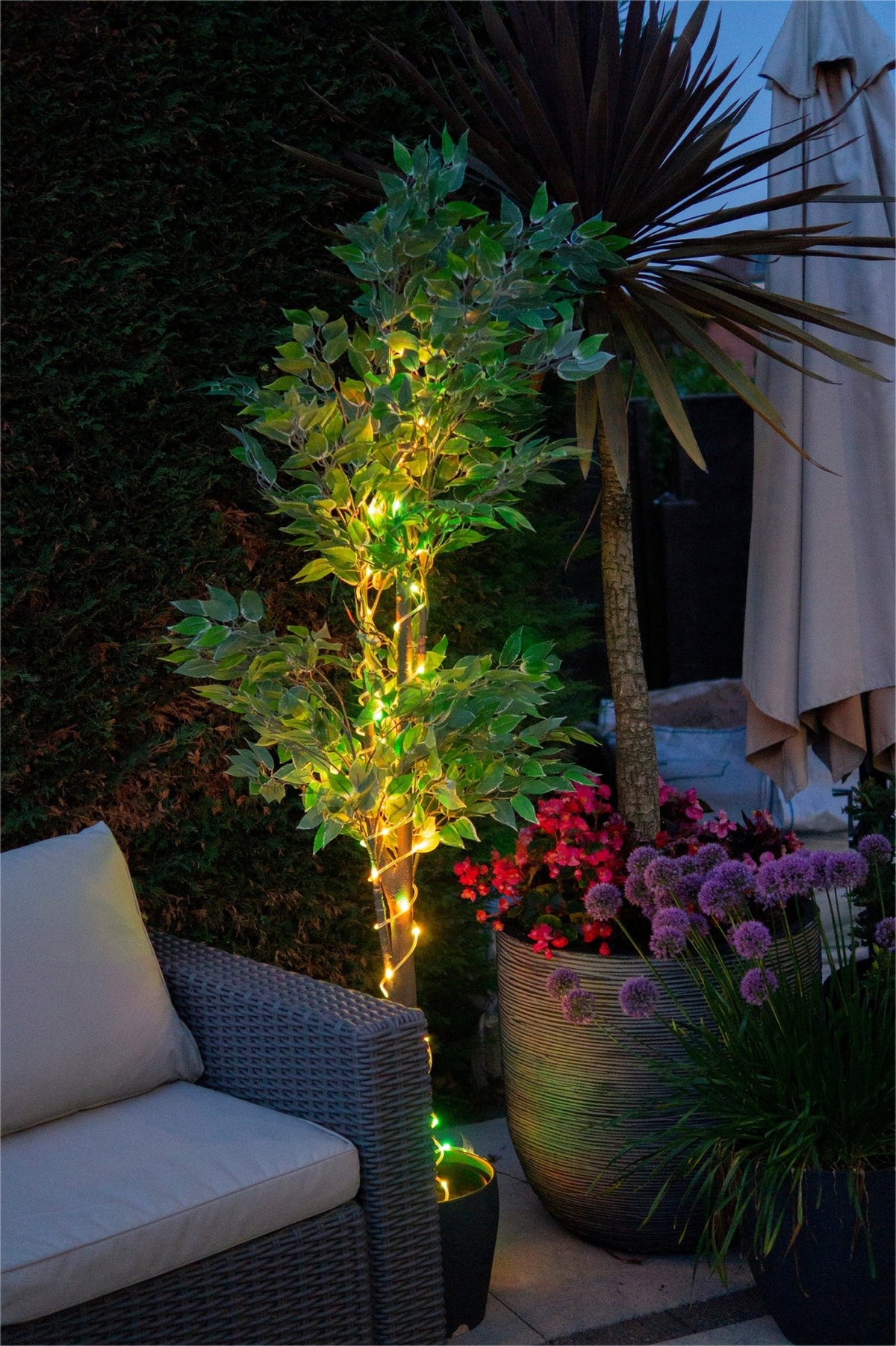 St Helens Home and Garden LED RGBW Outdoor Tubelight 6m Length_Rope Lights