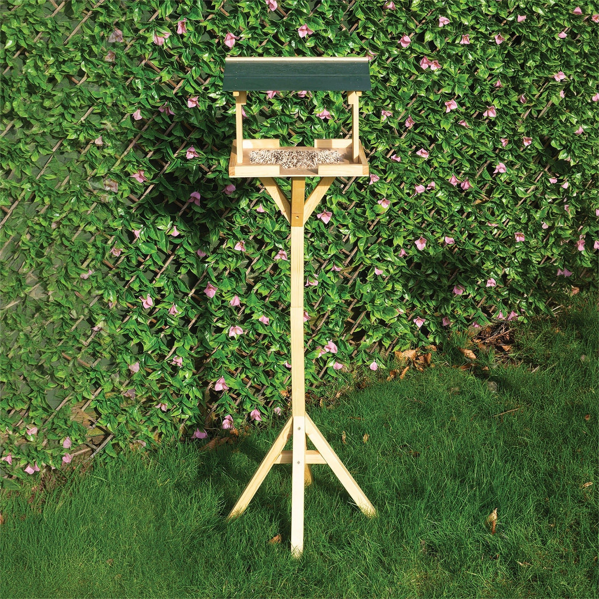 Free-Standing Wooden Bird Feeding Table_Bird Feeders