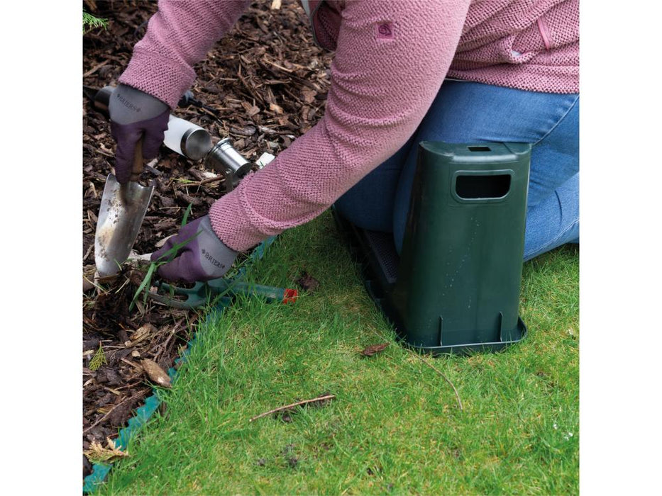 St Helens Home and Garden Padded Garden Kneeler_Garden Kneelers