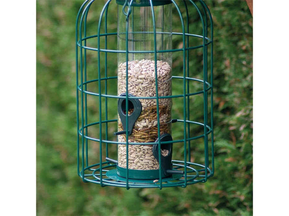 St Helens Home and Garden Squirrel Resistant Bird Feeder_Bird Feeders