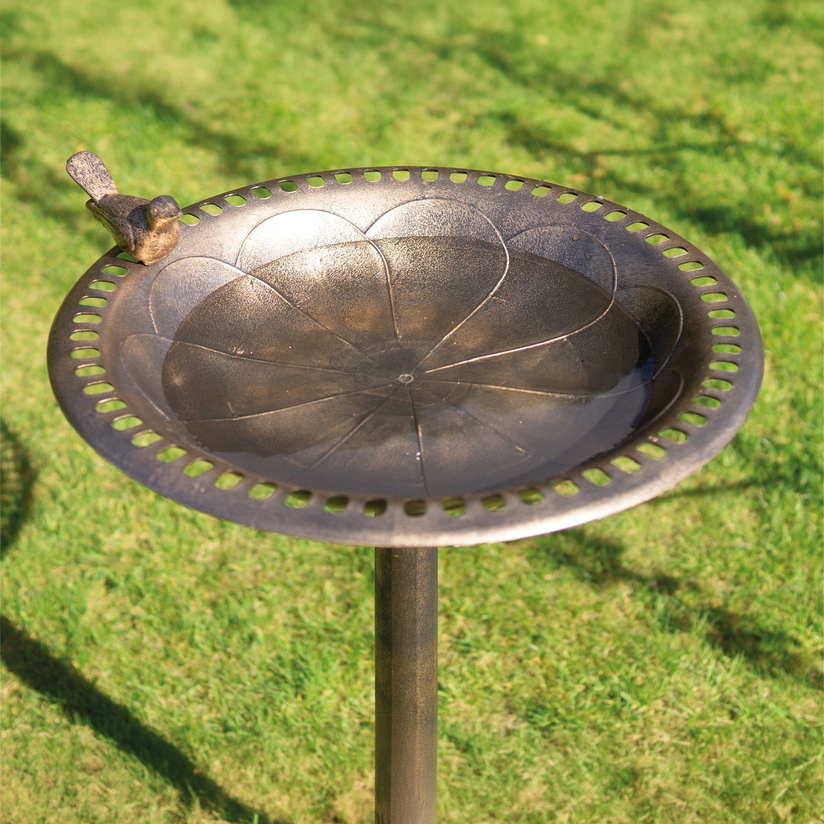 Bronze Ornamental Garden Bird Bath_Bird Baths