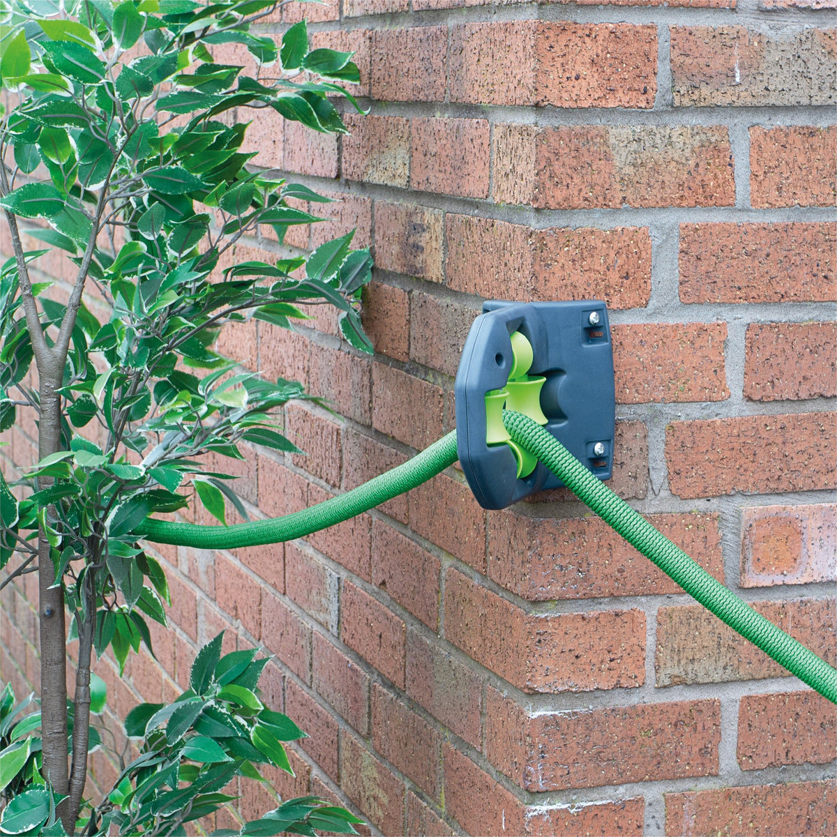 Garden Hose Pipe Guide - Lawn Edge Protector_Hoses & Accessories