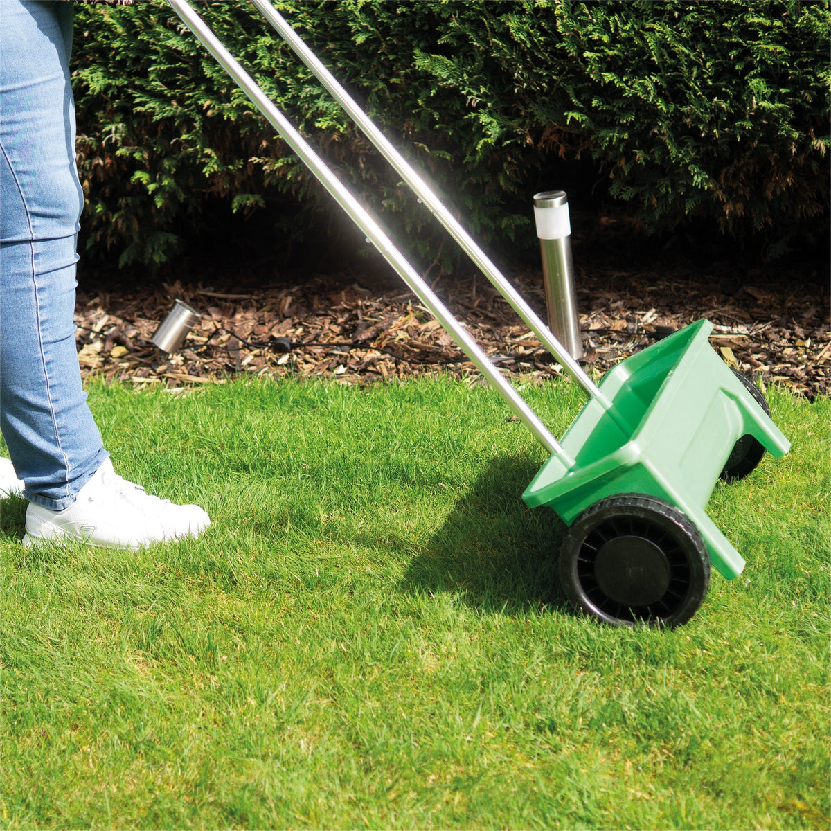 St Helens Home and Garden Lawn Seed Spreader_Lawn Care