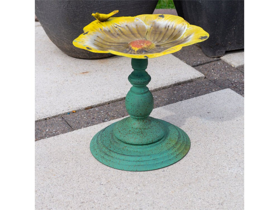 St Helens Yellow Flower Home and Garden Ornamental Free Standing, Weather Resistant, Pedestal Style, Easy Assemble Bird Bath_Bird Baths