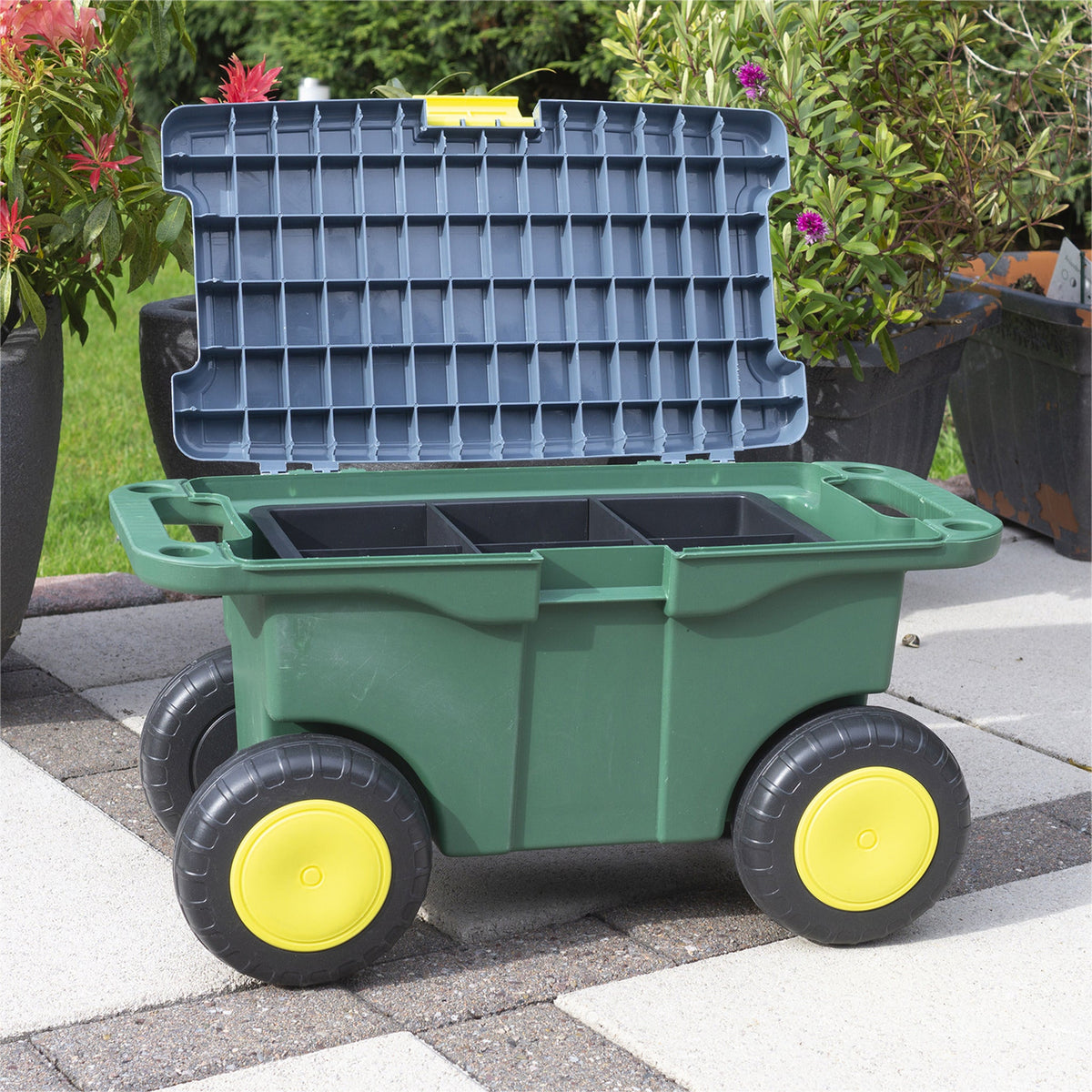 Garden Tool Trolley and Seat_Garden Kneelers