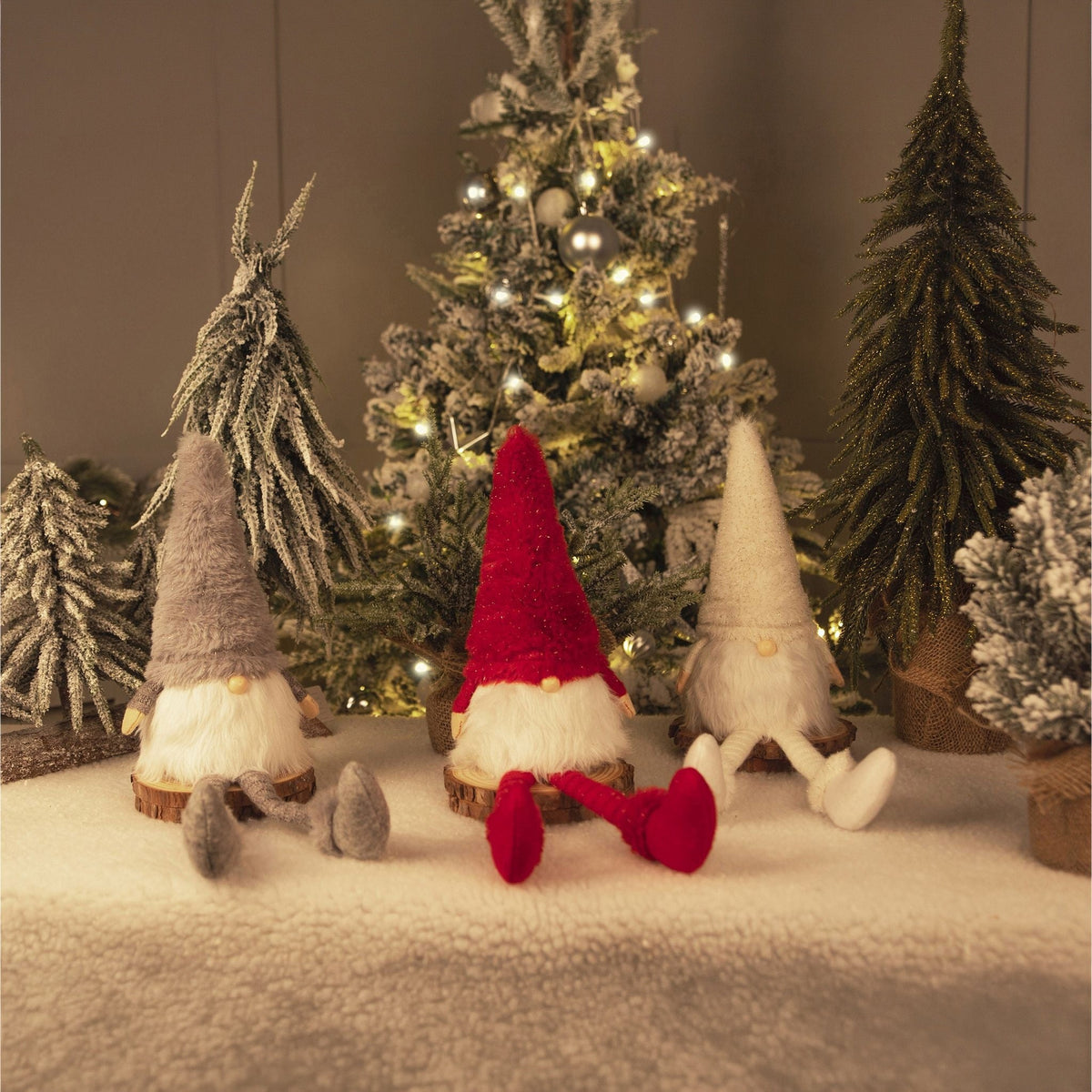 Long-Legged Christmas Gonk – Festive Holiday Decoration for Home & Tree_Indoor Christmas Decorations