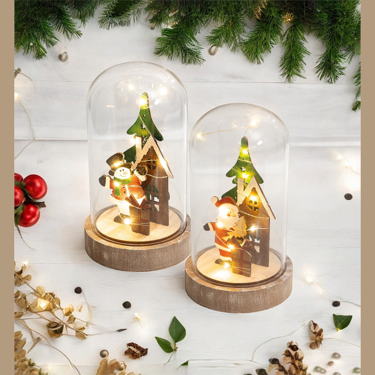 St Helens Home and Garden Battery Powered Light Up Cloche Christmas Scene_Indoor Christmas Decorations