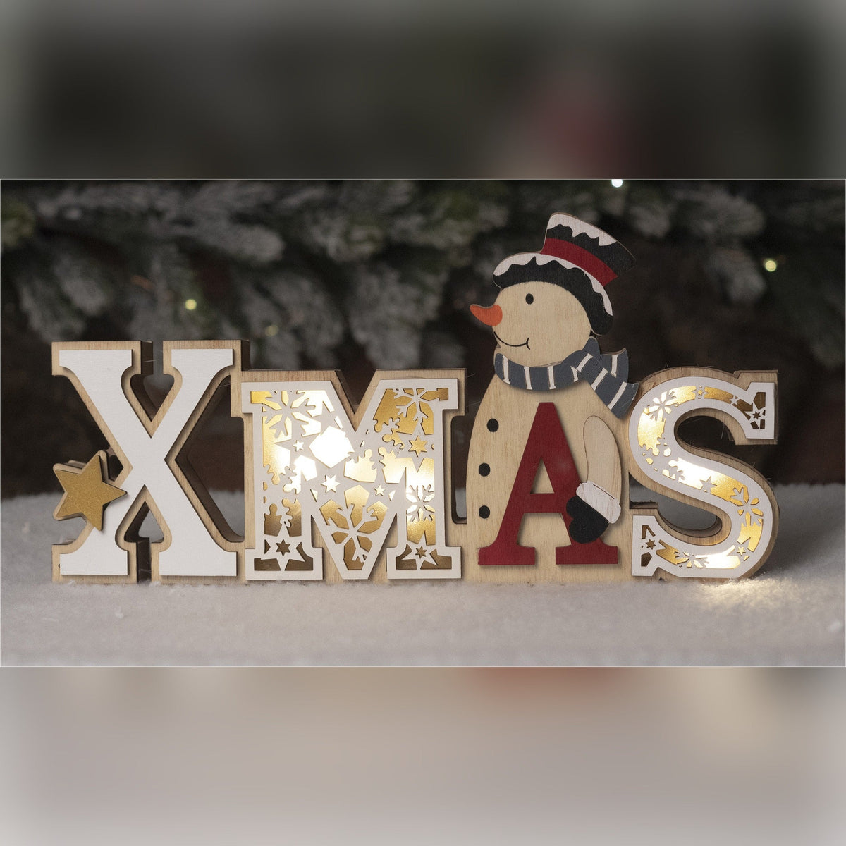 Xmas Haus Battery Powered Wooden XMAS Display_Indoor Christmas Decorations