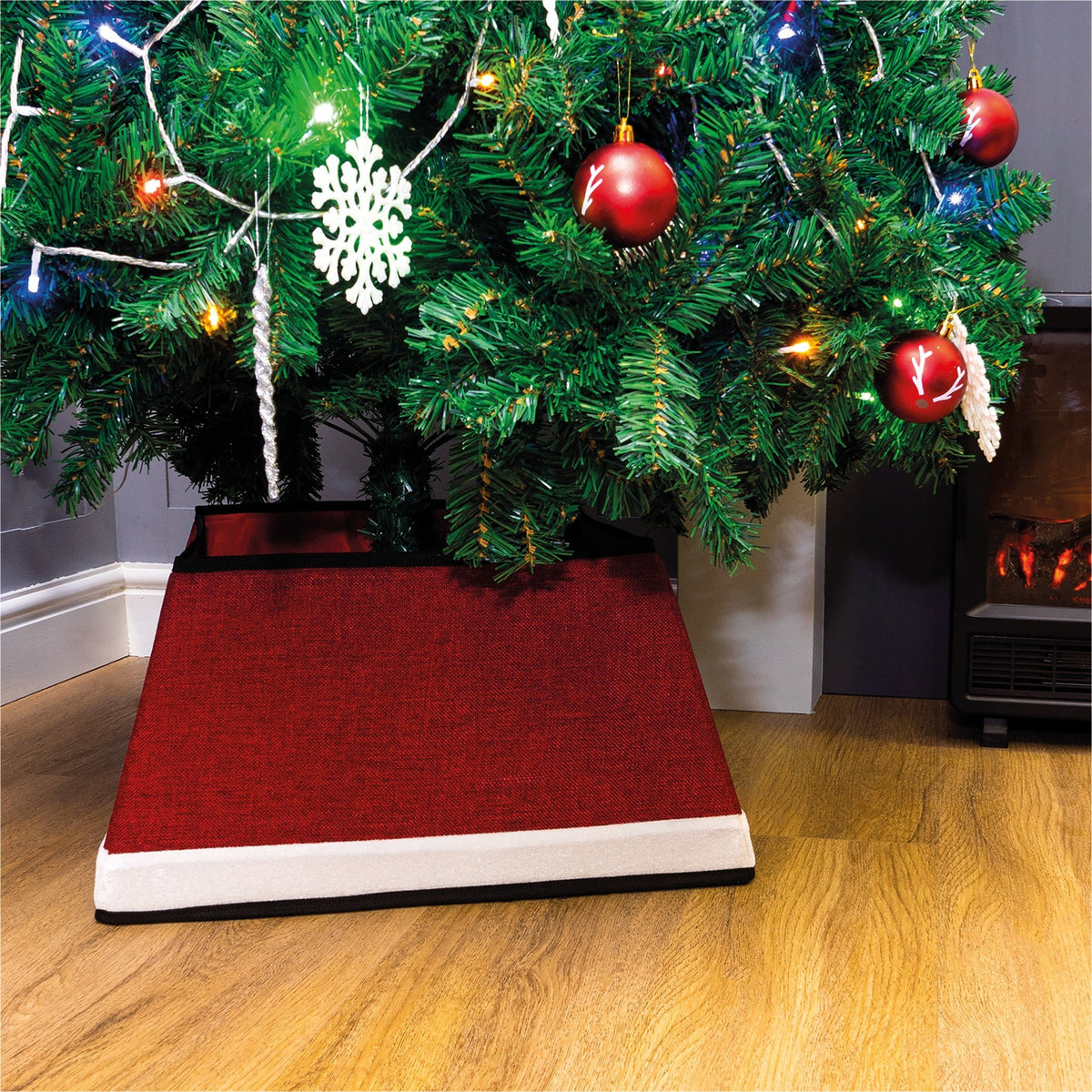 Christmas Tree Skirt – Festive Father Christmas Design for Holiday Trees_Christmas Tree Skirts