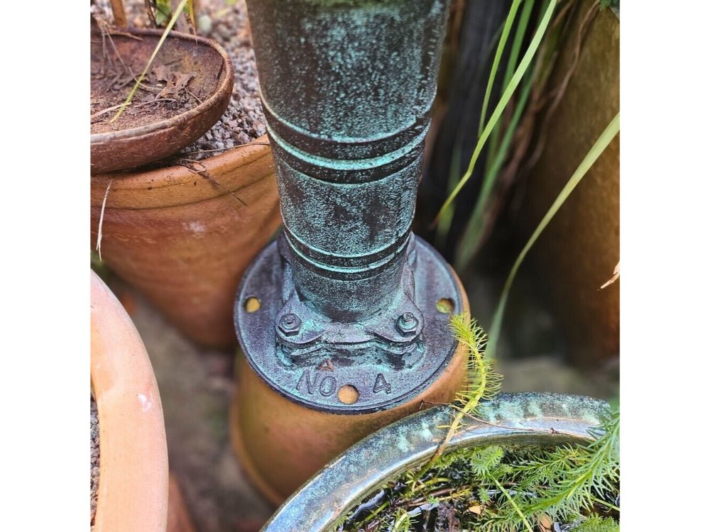 Garden Hand Water Pump Garden Ornament Cast Iron_Garden Ornaments