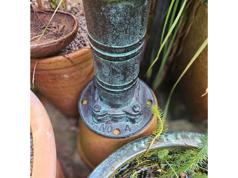 Garden Hand Water Pump Garden Ornament Cast Iron_Garden Ornaments