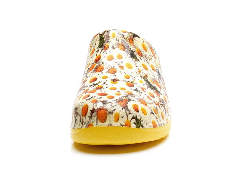 Lemon Daisy Classic Women's Clogs_Womens Slip On Clogs