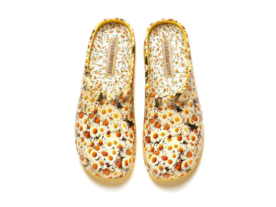 Lemon Daisy Classic Women's Clogs_Womens Slip On Clogs
