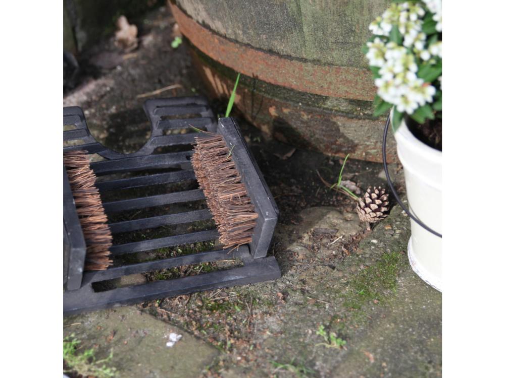 Bootjack with brushes - Sturdy Mud Scraper & Boot Remover_Boot Scrapers
