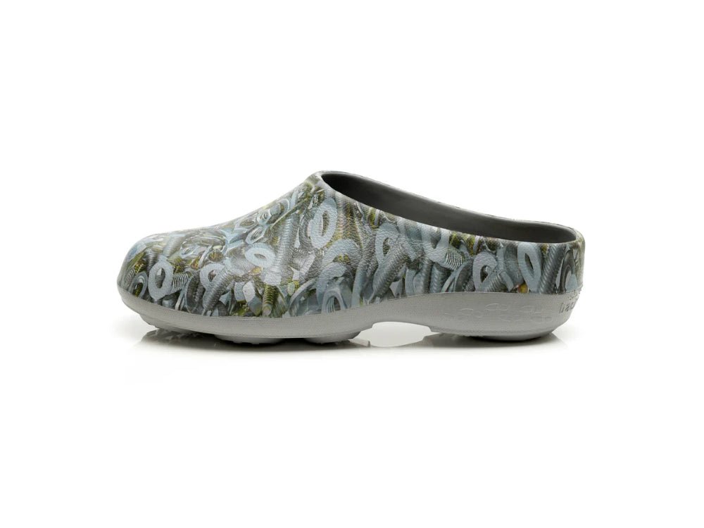 Nuts & Bolts Chunky Tread Men's Clogs_Mens Chunky Tread Clogs