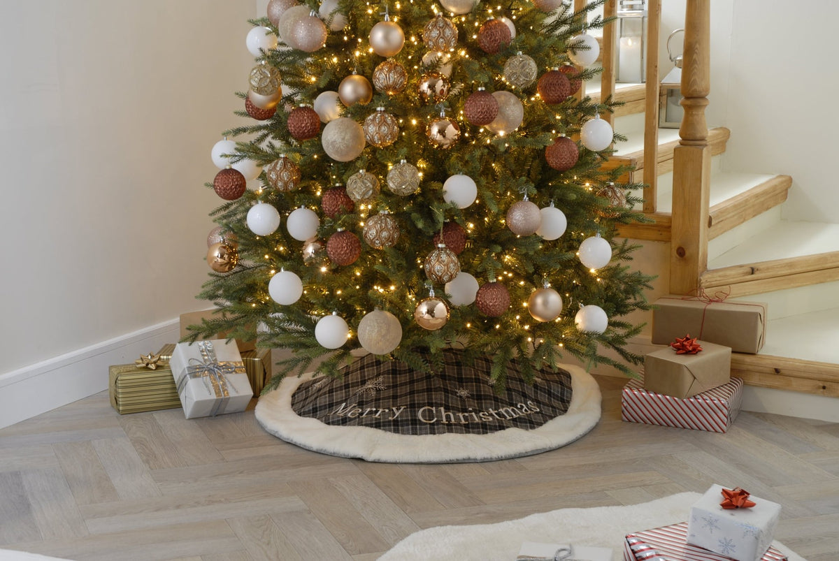Grey Tartan - Tree Skirt_Christmas Tree Skirts