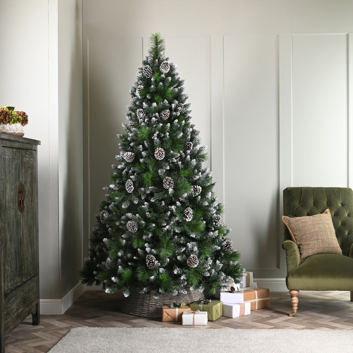Grand River Pine Tree_Artificial Christmas Trees