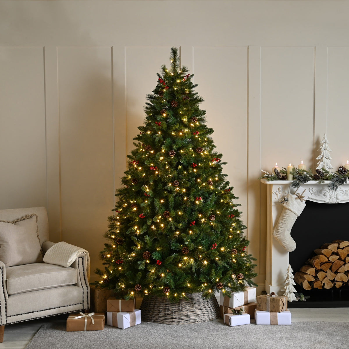 Prelit Ben Nevis Pine Tree_Artificial Christmas Trees