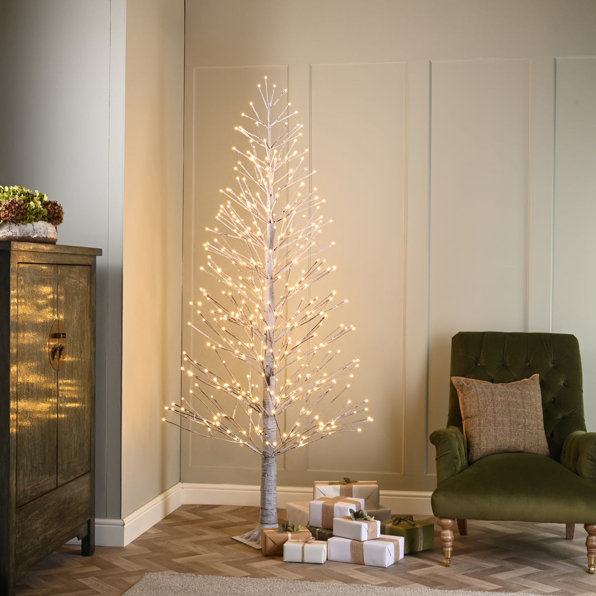 Lit Snowy Christmas Twig Tree_Artificial Christmas Trees