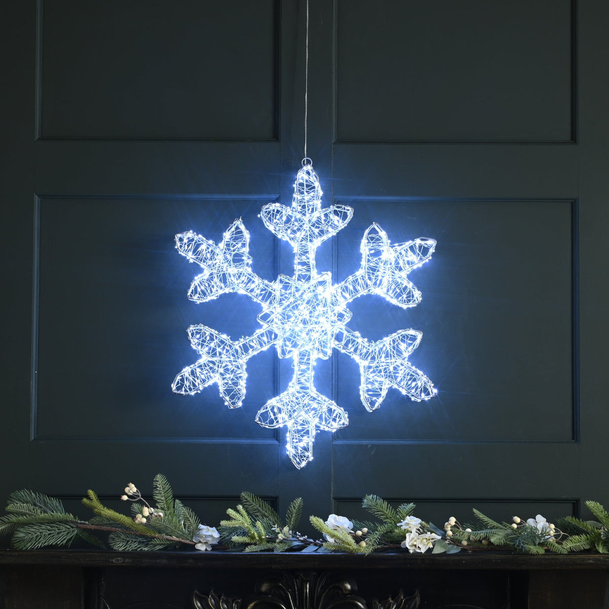 60cm Lit Silver Snowflake - White Twinkle LED_Indoor Christmas Decorations