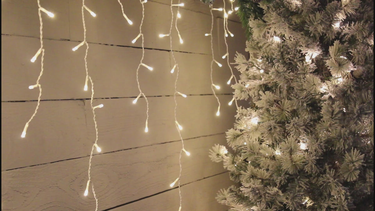 Load video: Snowing Icicle Lights - Warm White