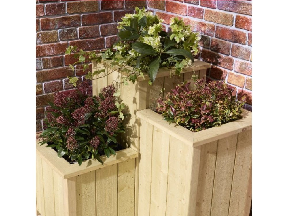 Signature Heritage 3 Tier Corner Planter_Planters