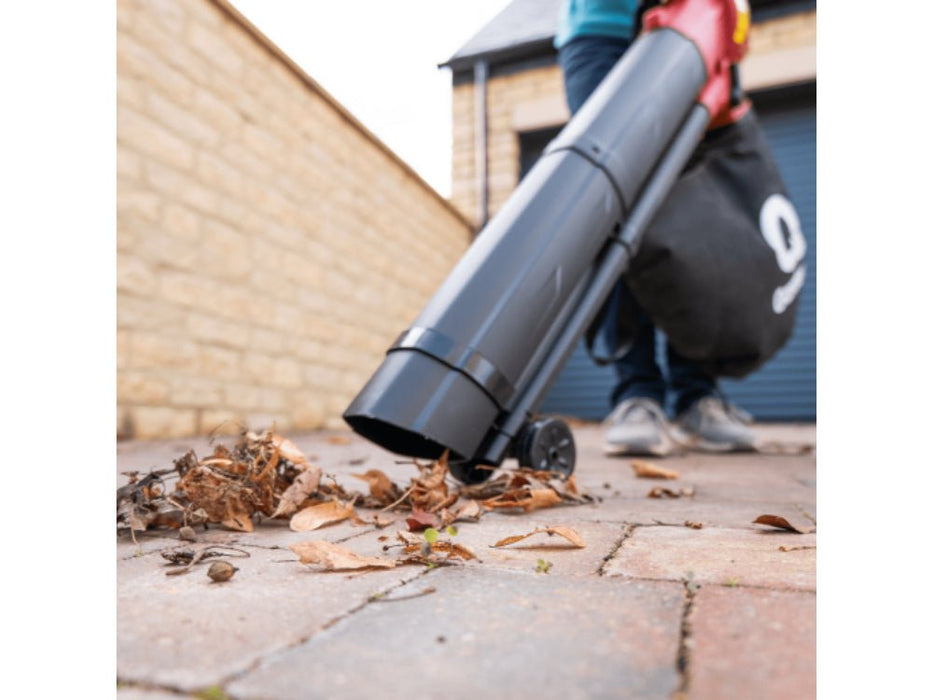 Q Garden 3000w G/Vac with Wheels & V/Speed_Garden Blowers & Vacuums