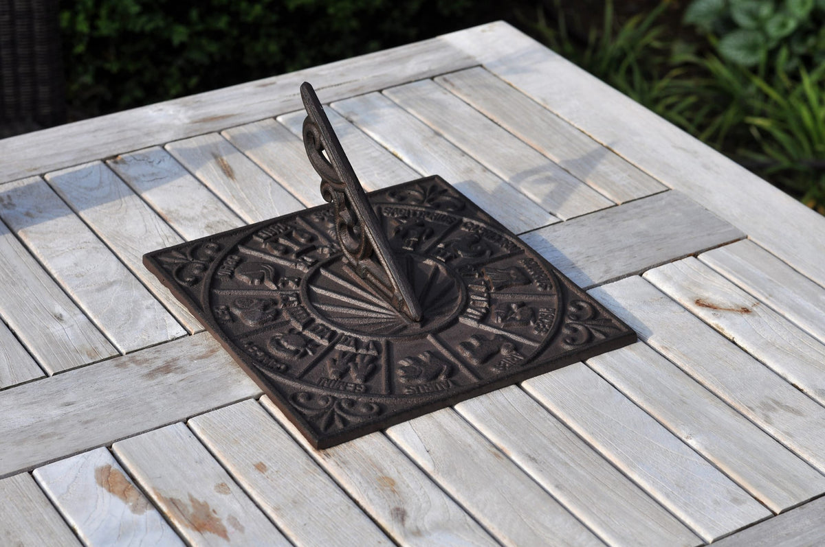 Square Cast Iron Sundial - Horizontal Sundial Square Plate Design_Weather Range