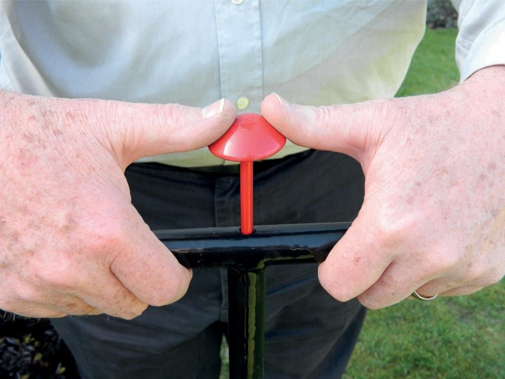Heavy Duty Long Handle Bulb Planter with Soil Ejection System – Garland_Clean - Up Tools