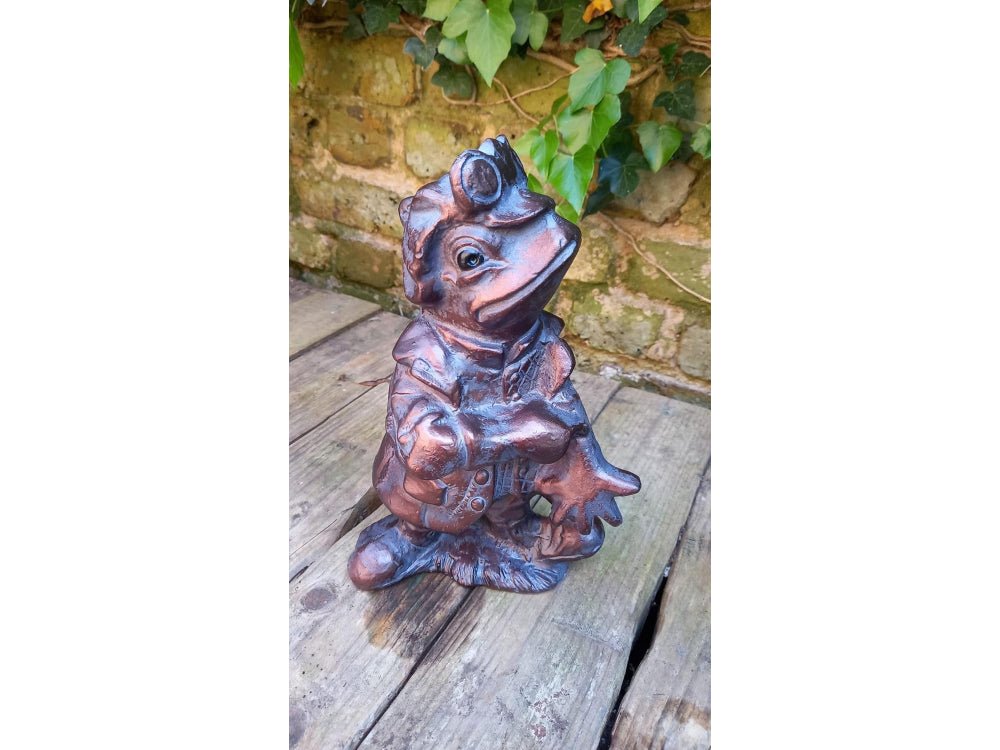 Wind in the Willows Character Ornaments – Polystone Resin_Garden Ornaments