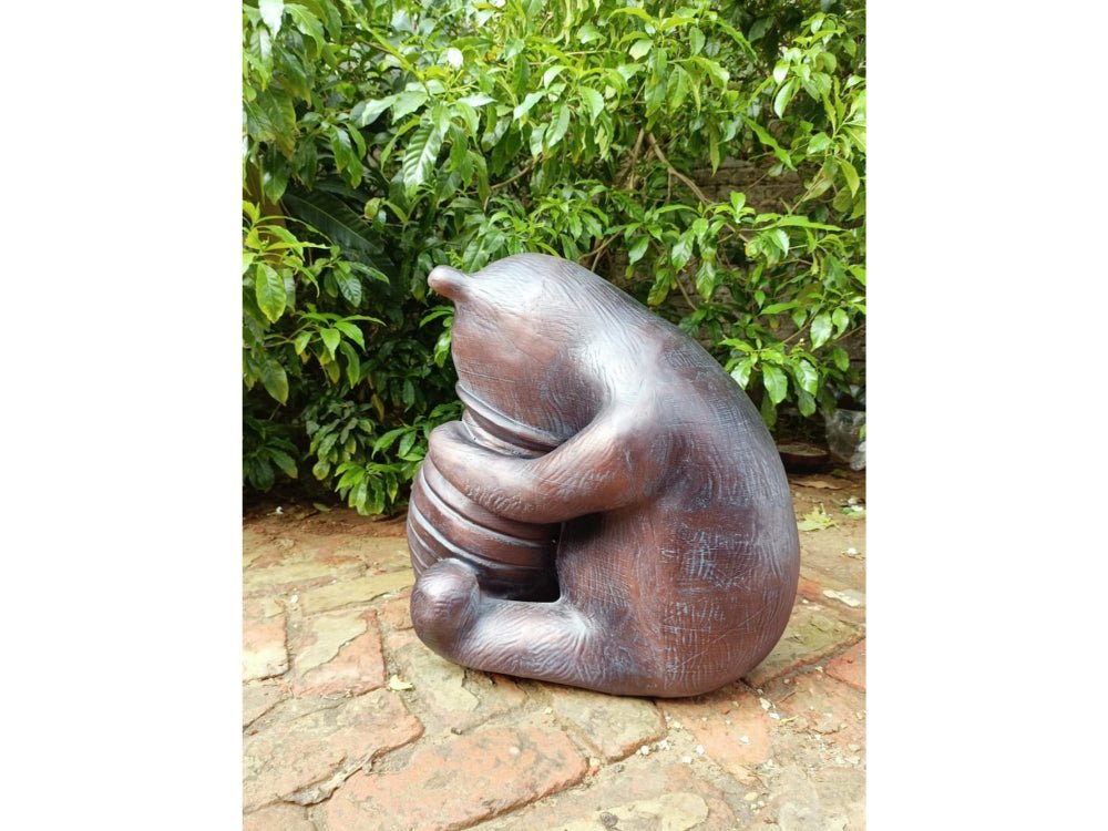Winnie-the-Pooh Garden Sculpture - Large_Garden Ornaments